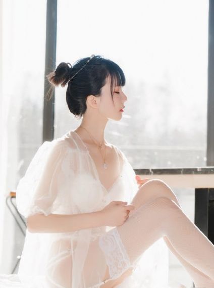 《老师请抱我》在线观看_1080免费全集观看