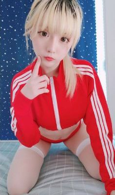 《年轻女教师3》电影_国产剧在线观看高清