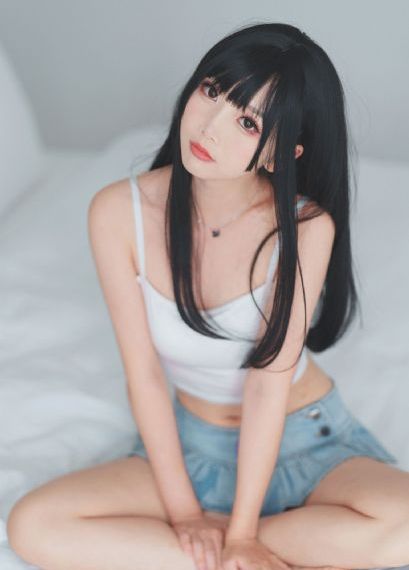 年轻女教师4hd中字免费观看_超清韩国电影在线观看