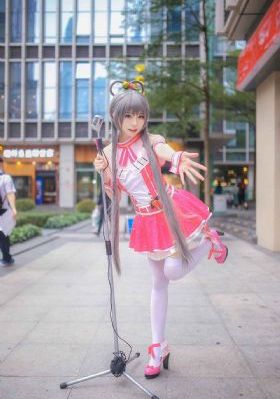 女人床在线观看_1080高清完整版播放