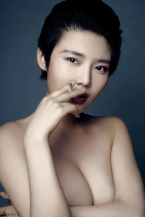 《甜蜜惩罚～我是看守专用宠物》_HD免费观看电视剧
