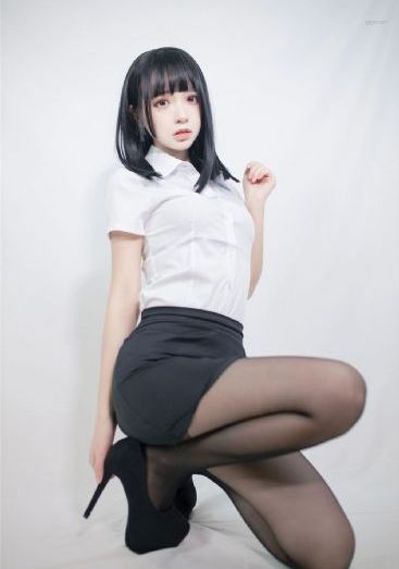小h文小说_成长在线视频免费观看